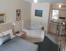 Double Room with Spa Bath